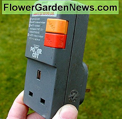 GFCI oder RCD (Fehlerstromschutzschalter) GFCI or RCD (Residual Current Device)