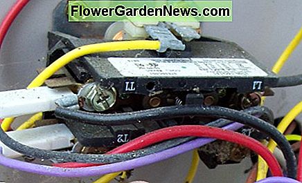 Schütze werden typischerweise nicht schlecht. Oftmals versagen sie, weil sich Kohlenstoff auf der Oberfläche ansammelt, um Kontakt herzustellen. Contactors don't typically go bad. Many times they malfunction, it is because of carbon build up on the surface that is to make contact.