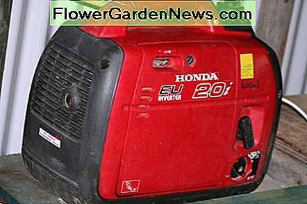 Denne bærbare Honda-generator opfylder alle vores hjemmekraftbehov. Jeg vil give dig de 10 bedste grunde til, at jeg synes, det er bedst. This portable Honda generator meets all our home power needs. I'll give you the top 10 reasons why I think it is the best.