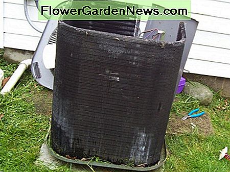 Nå kan vi se hvor skitne og dented våre spoler er. Now we can see just how dirty and dented our coils are.