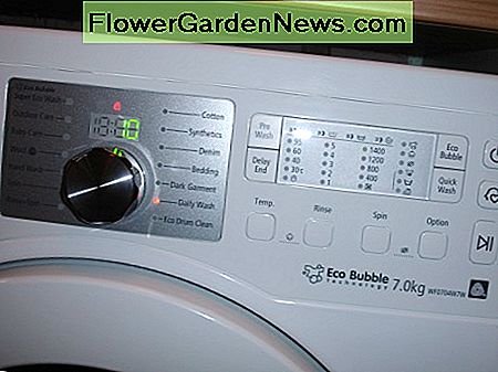 Samsung Control Panel - auf den ersten Blick scheint dies komplex, aber in der Tat sind diese sehr klar und einfach zu bedienen. Samsung Control Panel - at first glance this seems complex but in fact these are very clear and simple to use.