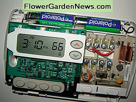 Batterier i termostat Batteries in thermostat