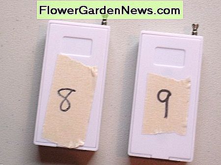 Nummerering af sensorer hjælper dig med at holde styr på, hvilke programmer der er programmeret og gør det lettere at placere dem rundt i dit hjem. Numbering the sensors helps you keep track of which ones have been programmed and makes it easier to place them around your home.