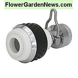En lÄgflöde köksflÀktar har en anvÀndbar flip-brytare. Du kan slÄ vattnet pÄ och av med en flicka i din handled. A low-flow kitchen faucet aerator has a useful flip switch. You can turn the water on and off with a flick of your wrist.