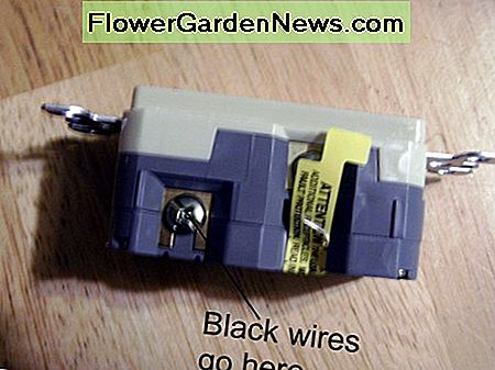 การเชื่อมต่อสายไฟ (สีดำ) ร้อน Connections for the hot (black) wires