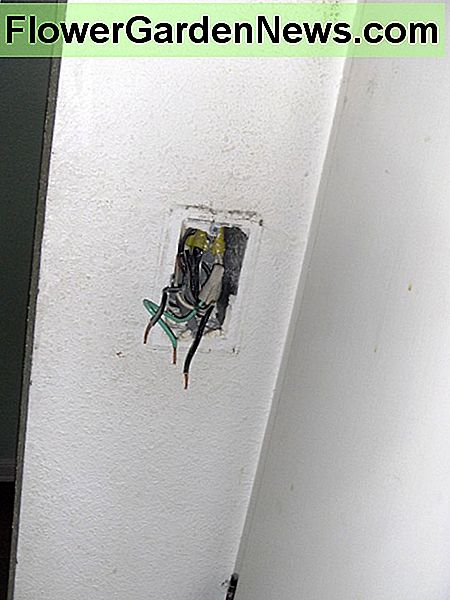 Bereit für die Installation eines neuen Switch Ready for installation of new switch