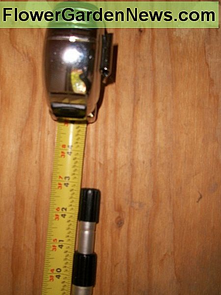 NÀrbild pÄ handtagsmÀtning. Close up of handle measurement.