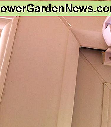 Fuldt svejset pvc vindue inage showig sash og mullion joint Fully welded pvc window inage showig sash and mullion joint