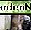 De oude tuinbehuizing werpt de deur open The old garden tool shed door