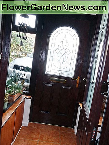 Binnen in de veranda kort daarna was het dubbele beglazing Inside of the porch shortly after it was double glazed