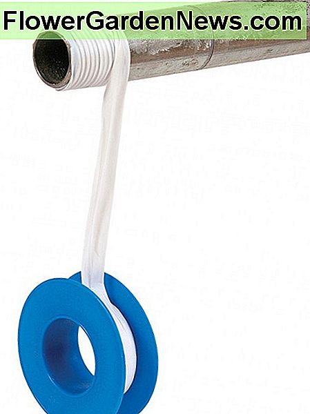 Tefloninė juosta naudojama vandeniui sandariai uždaryti tarp sriegių su santechnika susijusių dalykų. Teflon Tape is used to create a water-tight seal between threaded fitting in plumbing related matters.