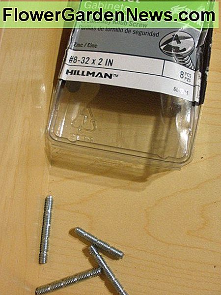 Dies sind die Teile der Schrauben, die weggebrochen wurden. These are the parts of the screws that were broken away.