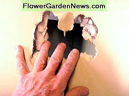 De grote gaten hebben een andere procedure nodig The big holes need a different procedure