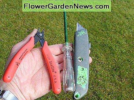 Snips, skruetrækker og kniv Snips, screwdriver and knife