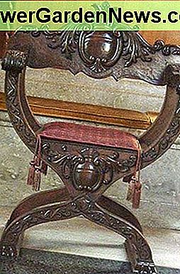 Renaissance-Stil Stuhl Renaissance Style Chair