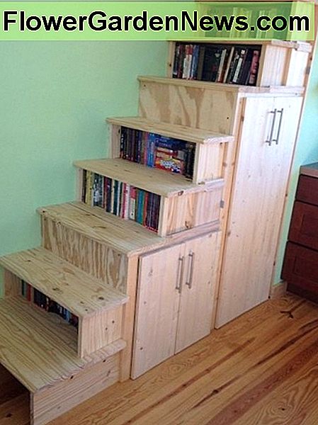 Die Lagerung unter der Treppe ist eine praktische Alternative für diejenigen, die keine Leiter für den Zugang zum Loft benötigen. Storage under the stairs is a practical alternative for those who don't want to use a ladder to access the loft.