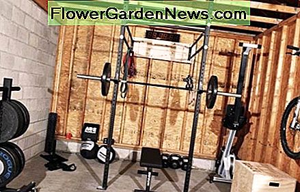 Cinder Block och plywood vÀggar - Great Rustic Gym Cinder Block and Plywood Walls - Great Rustic Gym