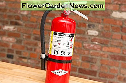 เครื่องดับเพลิงจะหมดอายุลงแม้จะยังไม่ได้ใช้ Fire extinguishers expire over time, even if they haven't been used.