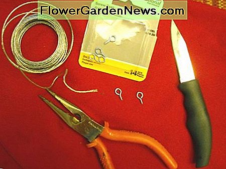 Ein paar einfache Werkzeuge und Zubehör machen das Projekt schnell. A few simple tools and supplies makes quick work of the project.