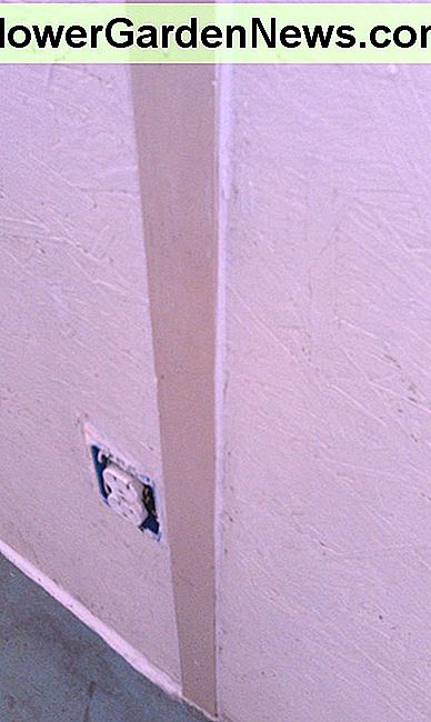 Verkleidungen, Auslässe und Belüftungsöffnungen nicht vergessen! © 2012 von Bedbugabscond Don't forget trim, outlets and vents! © 2012 by Bedbugabscond